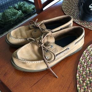 Sperry Topsiders